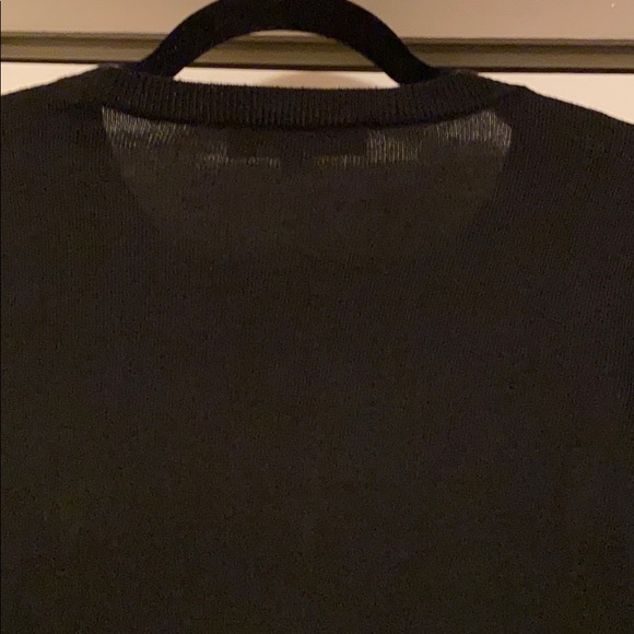 Light Sweater with bottom detail - Picture 9 of 9